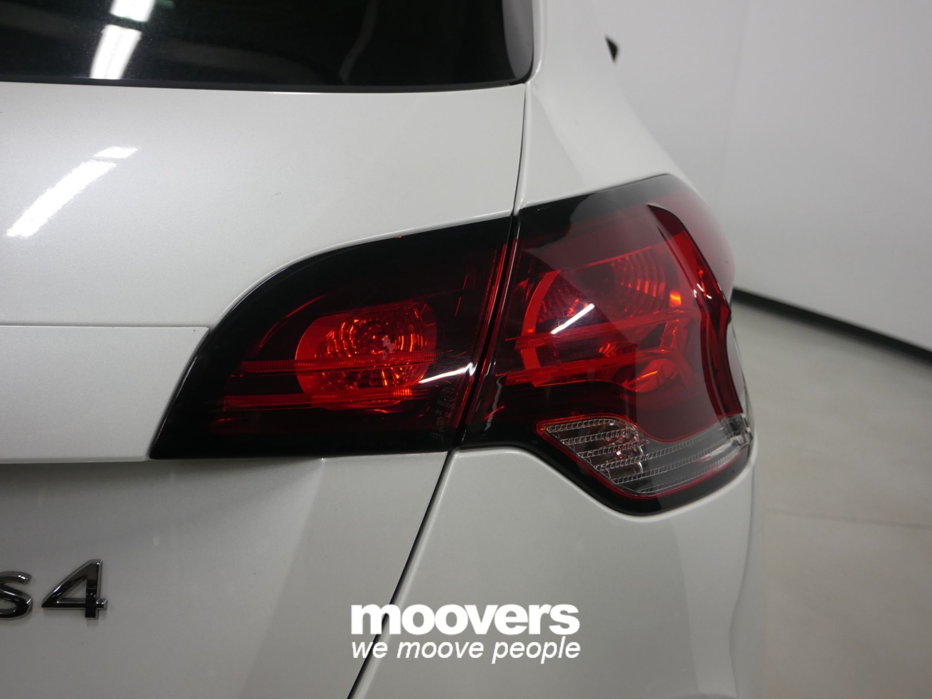 DS 4 BlueHDi 180 S&S EAT6 Sport Chic foto 24