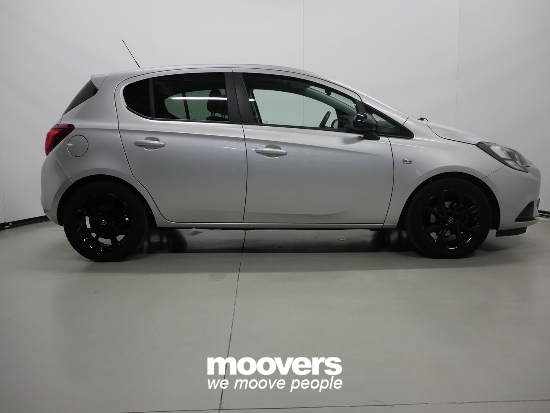 OPEL Corsa 1.4 5 porte b-Color NEOPATENTATI foto 4