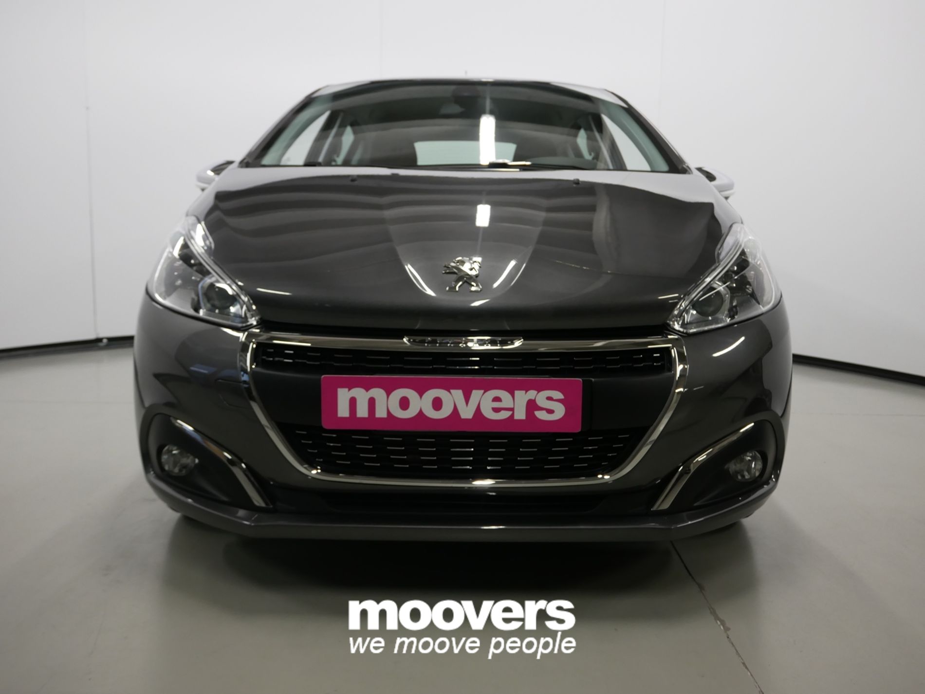 Peugeot 208 PureTech 82 Stop&Start 5 porte Signature foto 5