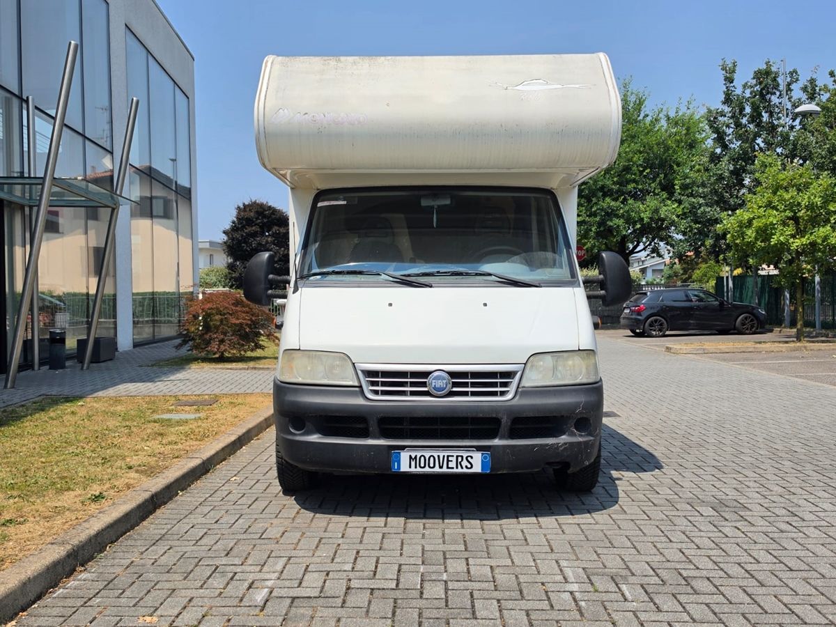CARAVANS MONCAYO 2.3 JTD SILVER 360 6 Posti