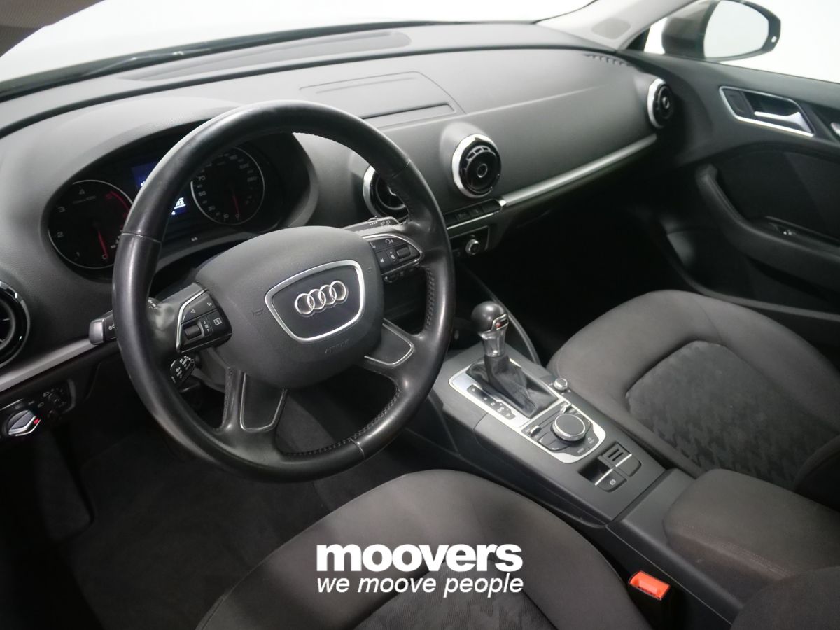 AUDI A3 SPB 1.6 TDI clean diesel S tronic Ambiente