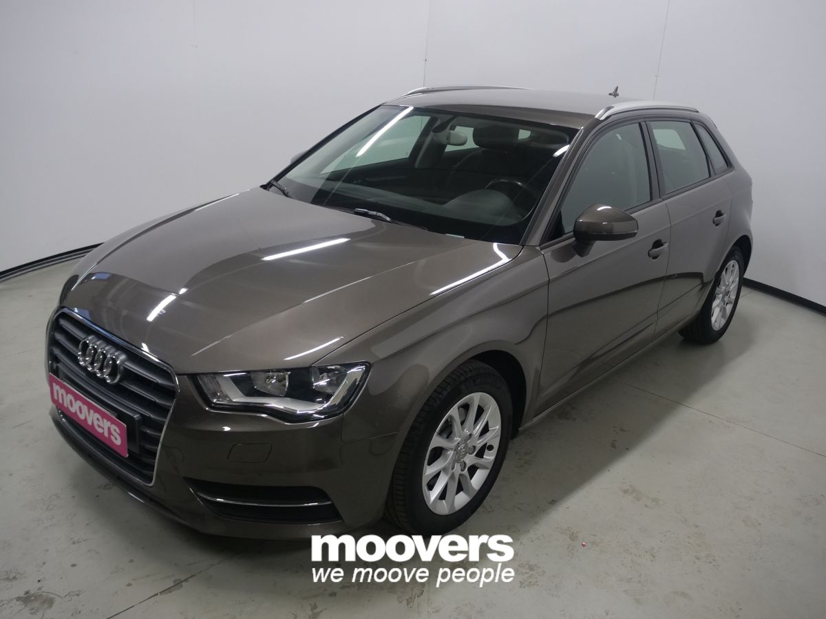 AUDI A3 SPB 1.6 TDI clean diesel S tronic Ambiente