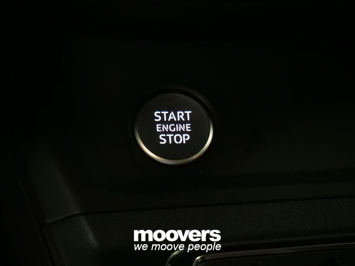 AUDI Q3 35 MHEV TFSI S tronic S line Black Edition