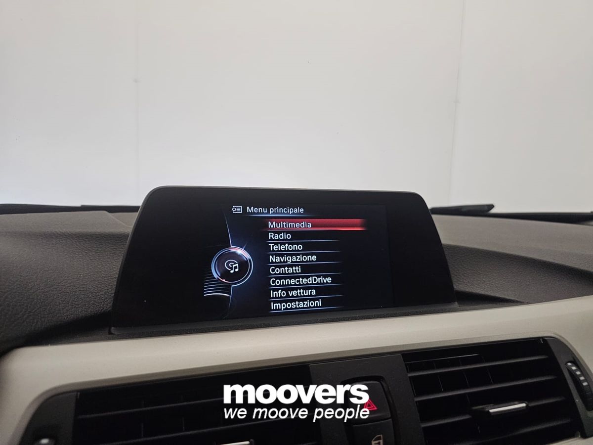 BMW 318d Touring Business aut.