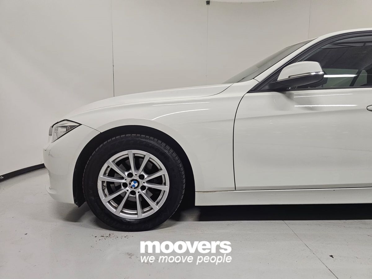 BMW 318d Touring Business aut.