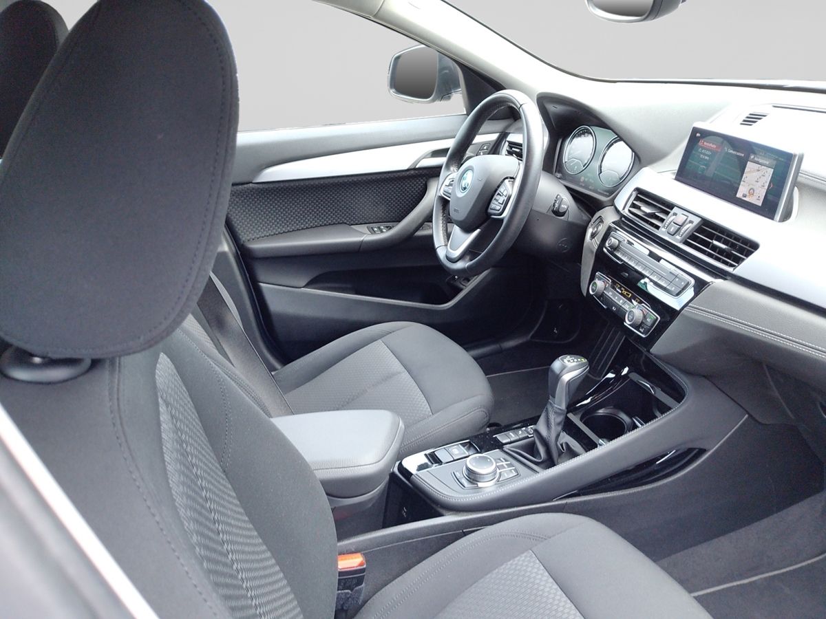 BMW X2 xDrive25e Business-X