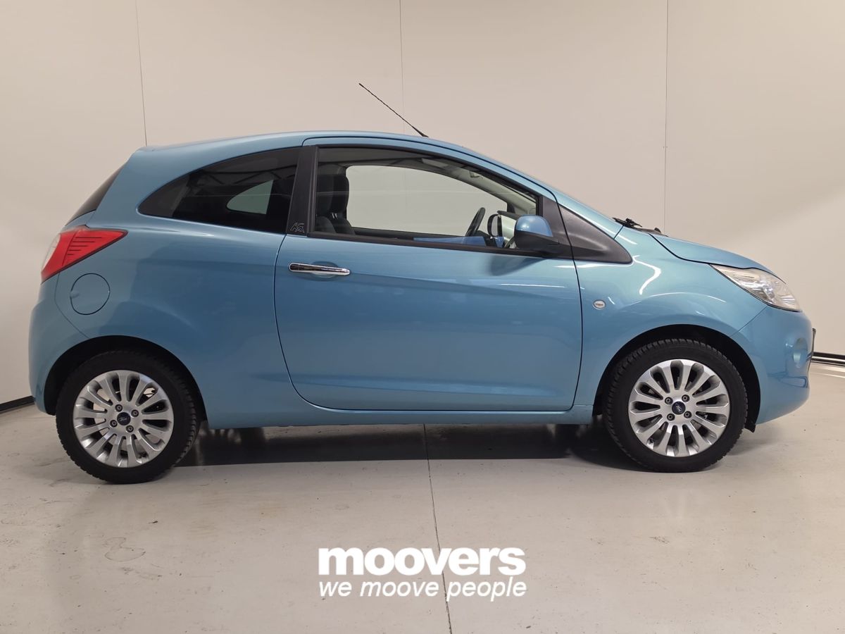 FORD Ka+ 1.2 8V 69CV Titanium