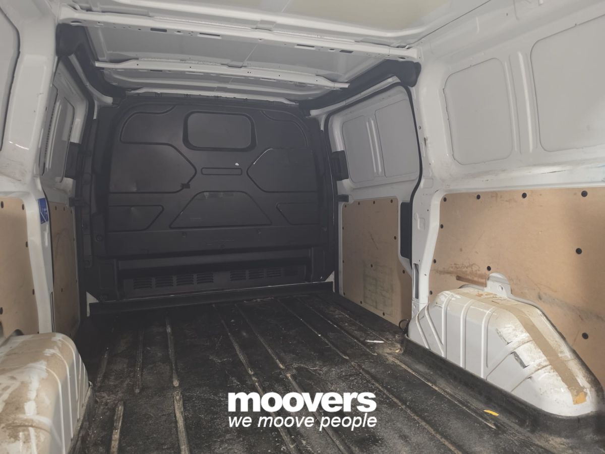 FORD Transit Custom 300 2.0 EcoBlue Hybrid 130 PC Furgone Trend