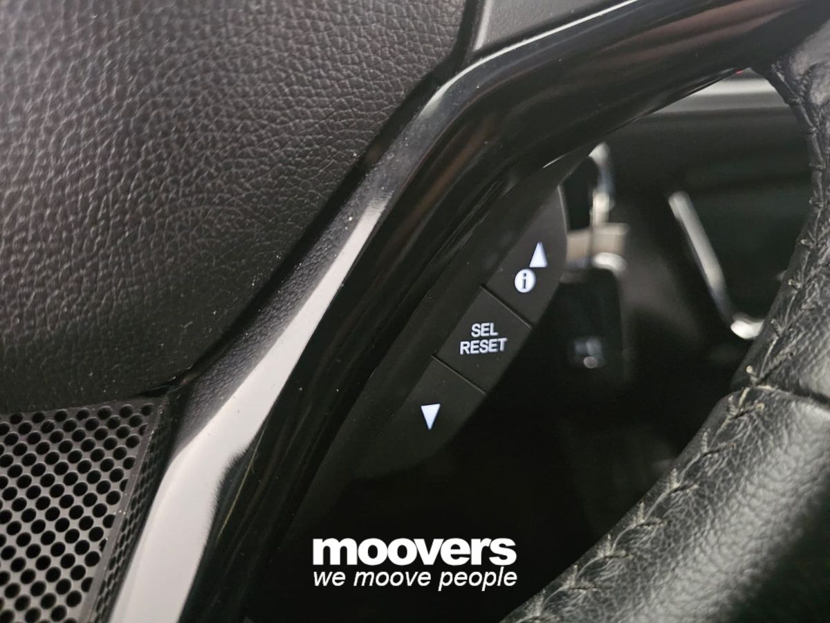 HONDA HR-V 1.5 i-VTEC CVT Elegance Navi ADAS