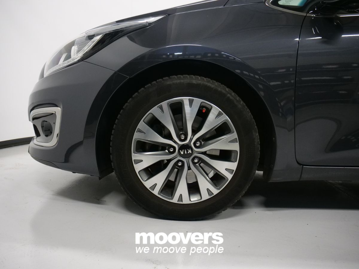 KIA cee'd 1.6 CRDi 136 CV DCT SW EcoDynamics Business Full Optional