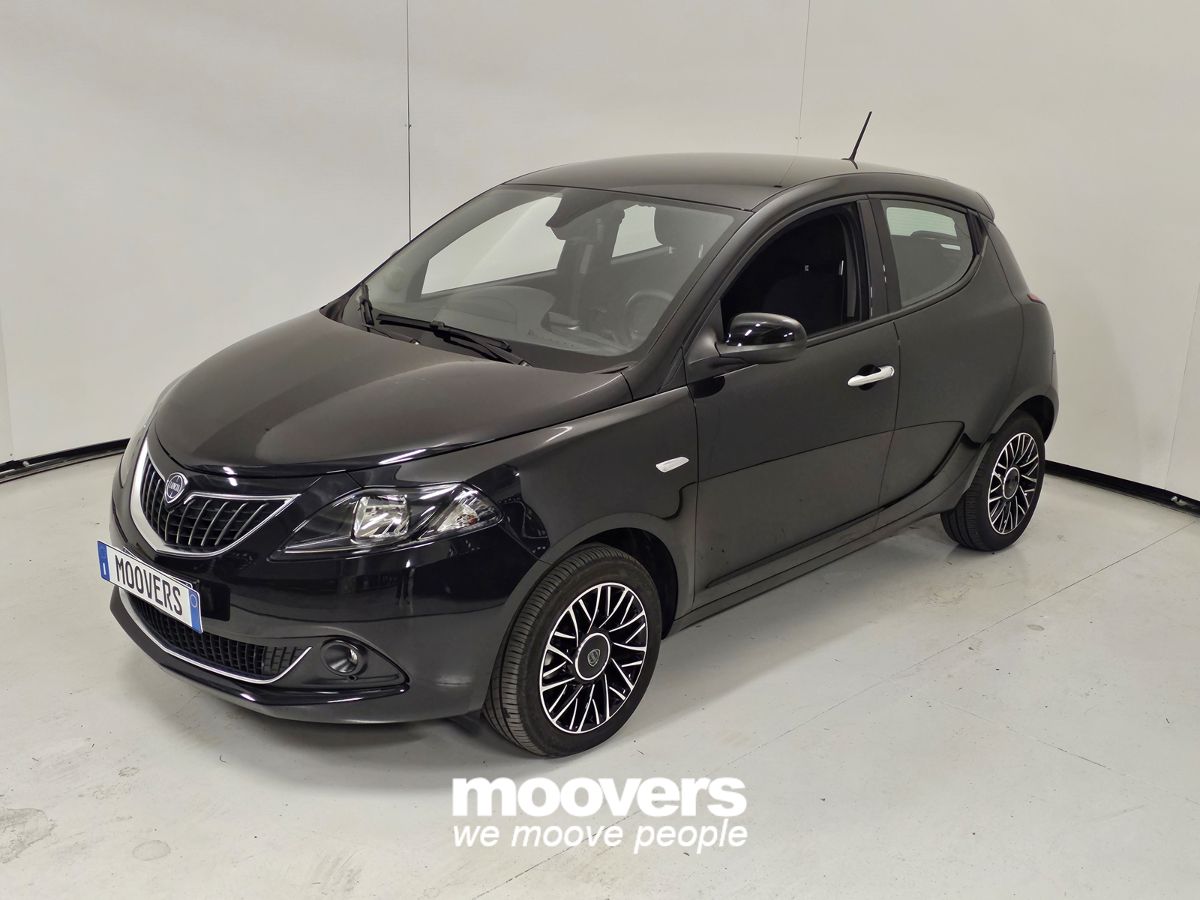 LANCIA Ypsilon 1.0 FireFly 5 porte S&S Hybrid Silver