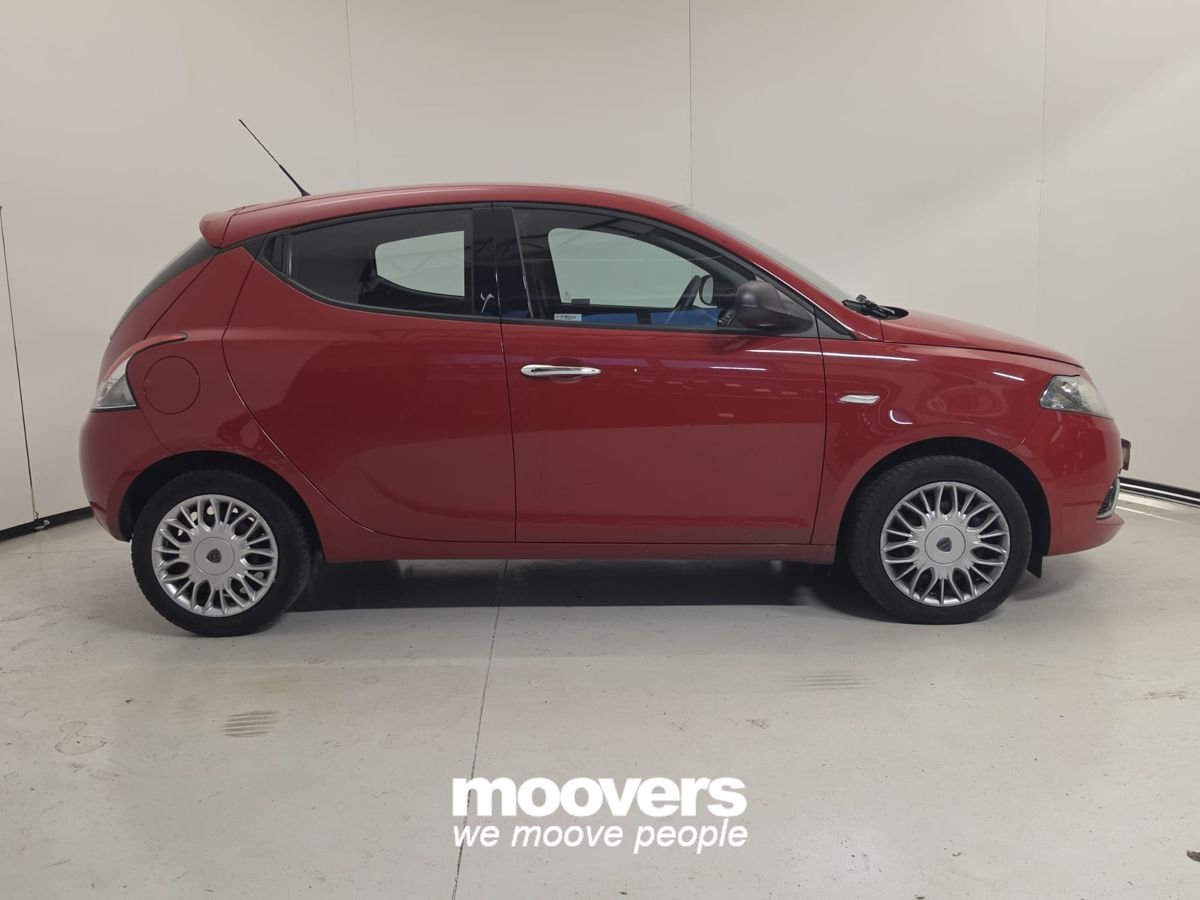 LANCIA Ypsilon 3ª serie Ypsilon 1.2 69 CV 5 porte Gold