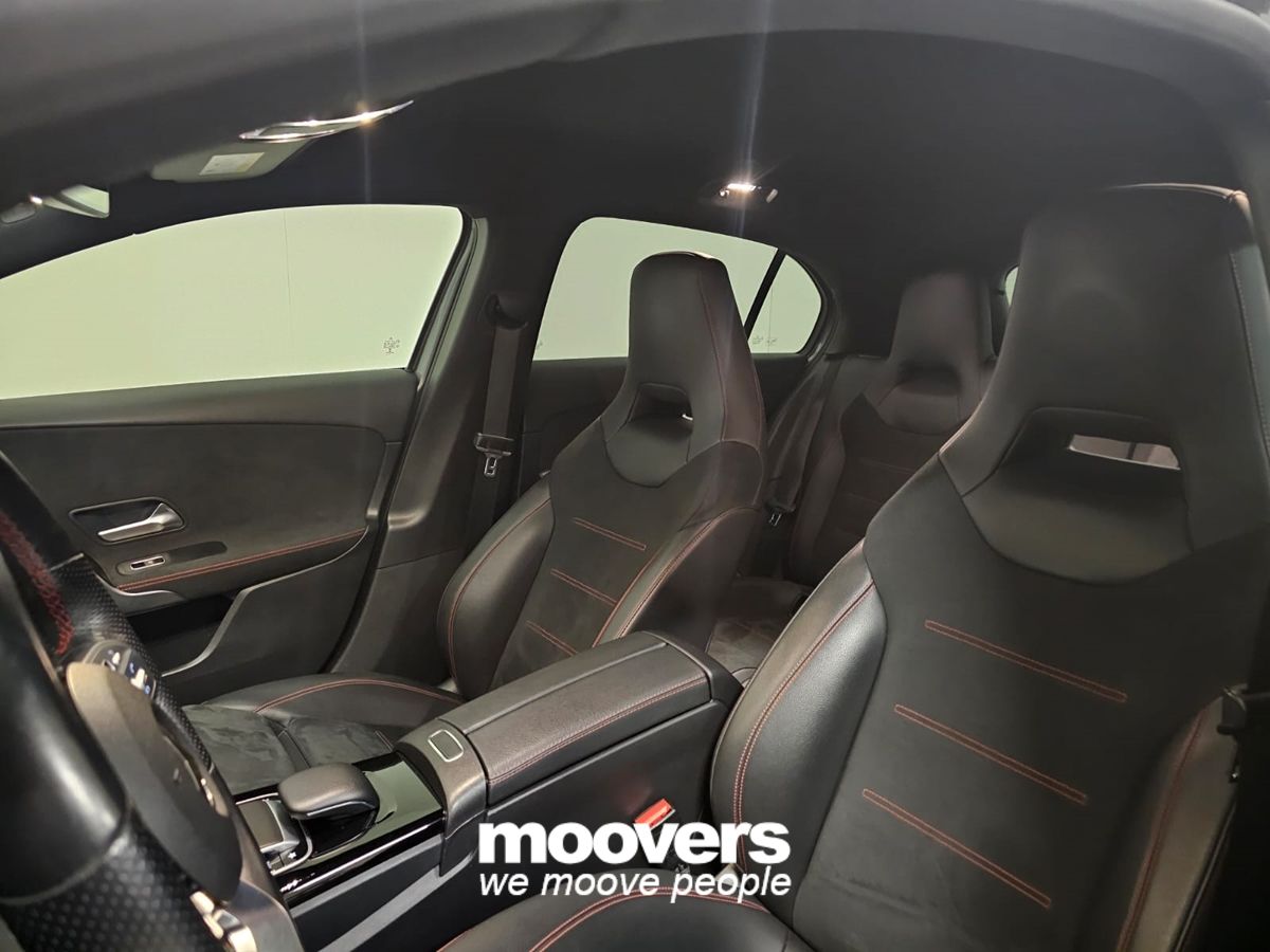 MERCEDES Classe A  180 Automatic Premium AMG Line