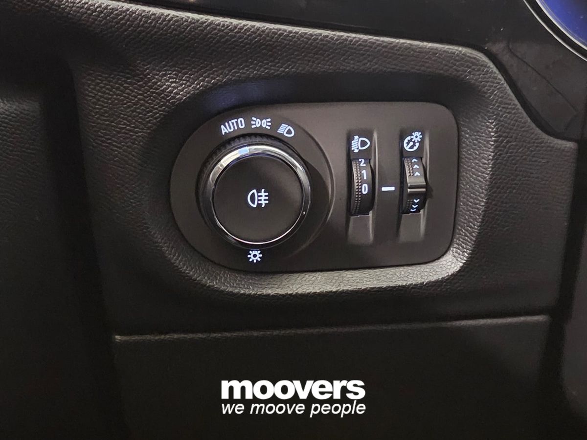 OPEL Corsa 1.2 Elegance