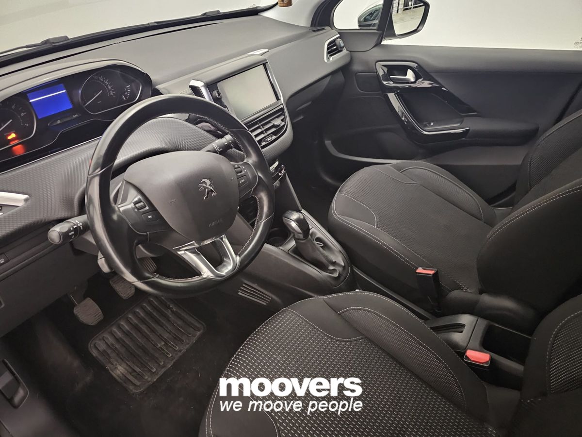 PEUGEOT 208 1° serie PureTech 82 Stop&Start 5 porte Allure