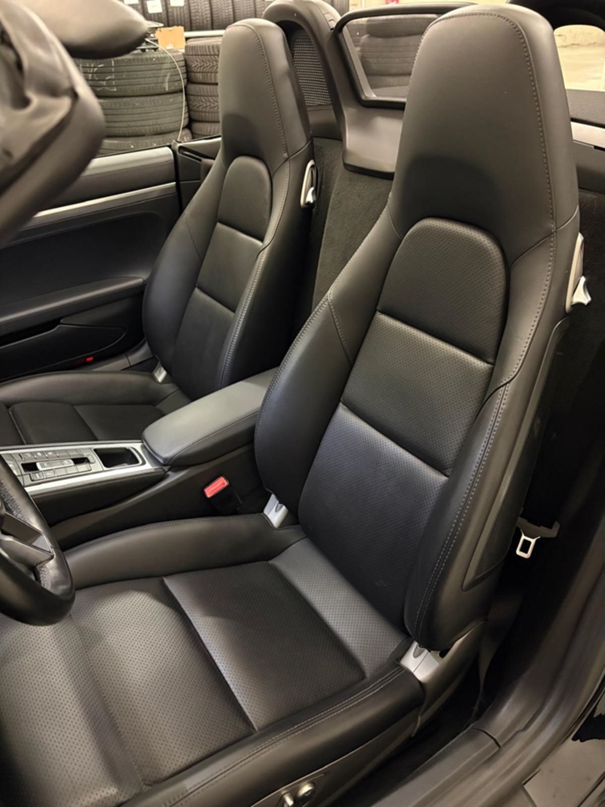 Porsche 718 Boxster 2.5 S 