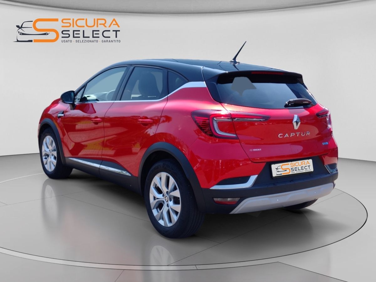 RENAULT Captur Full Hybrid E-Tech 145 CV Business