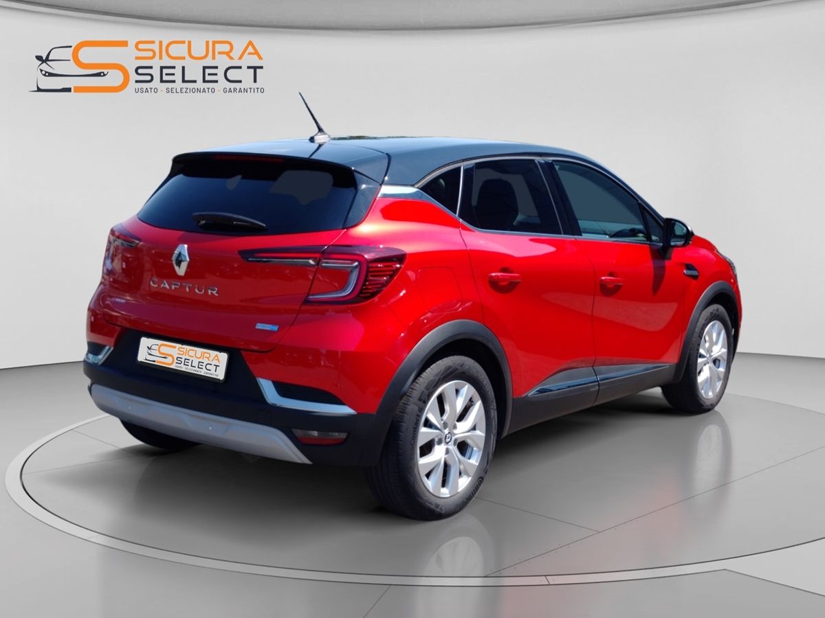 RENAULT Captur Full Hybrid E-Tech 145 CV Business
