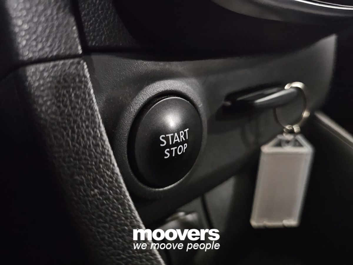 RENAULT Clio TCe 12V 90 CV 5 porte Life