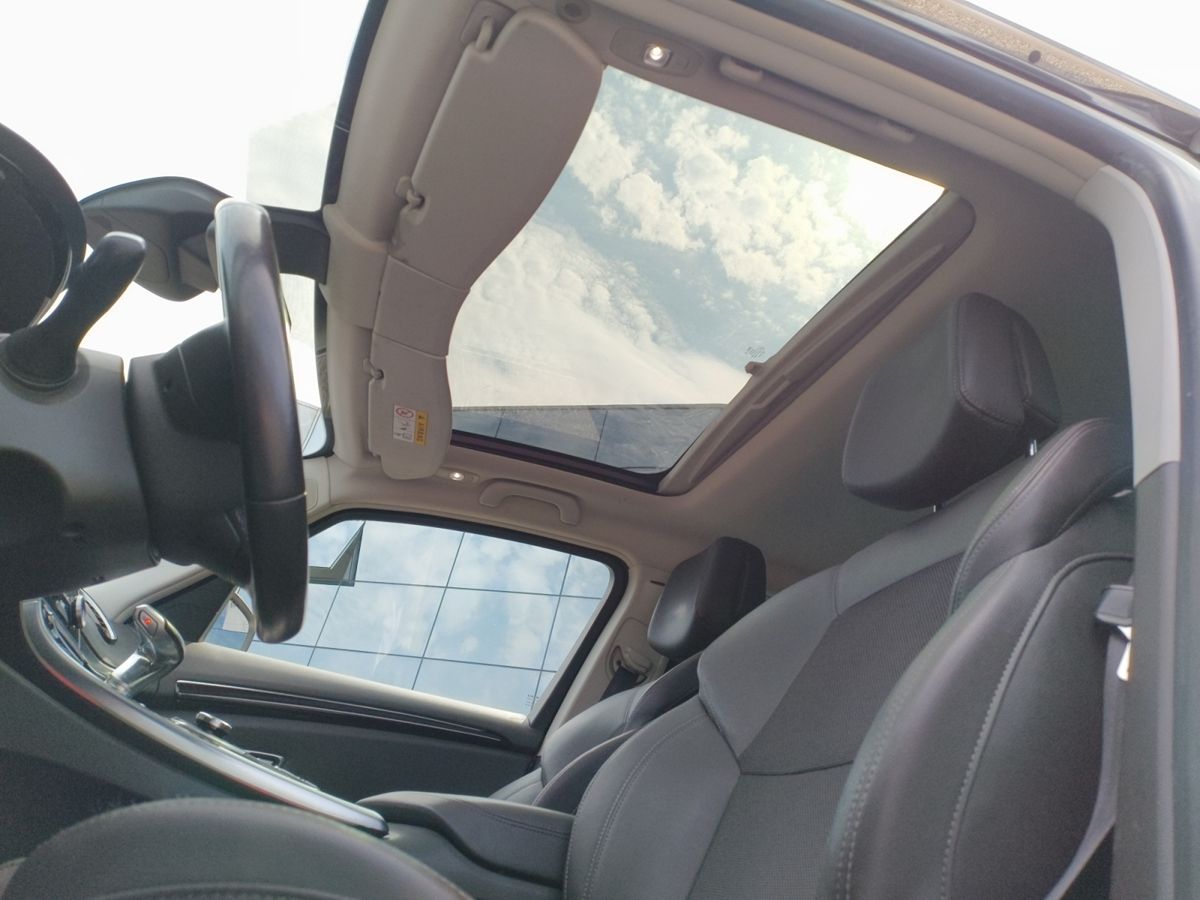 RENAULT Espace dCi 160CV EDC Energy Intens