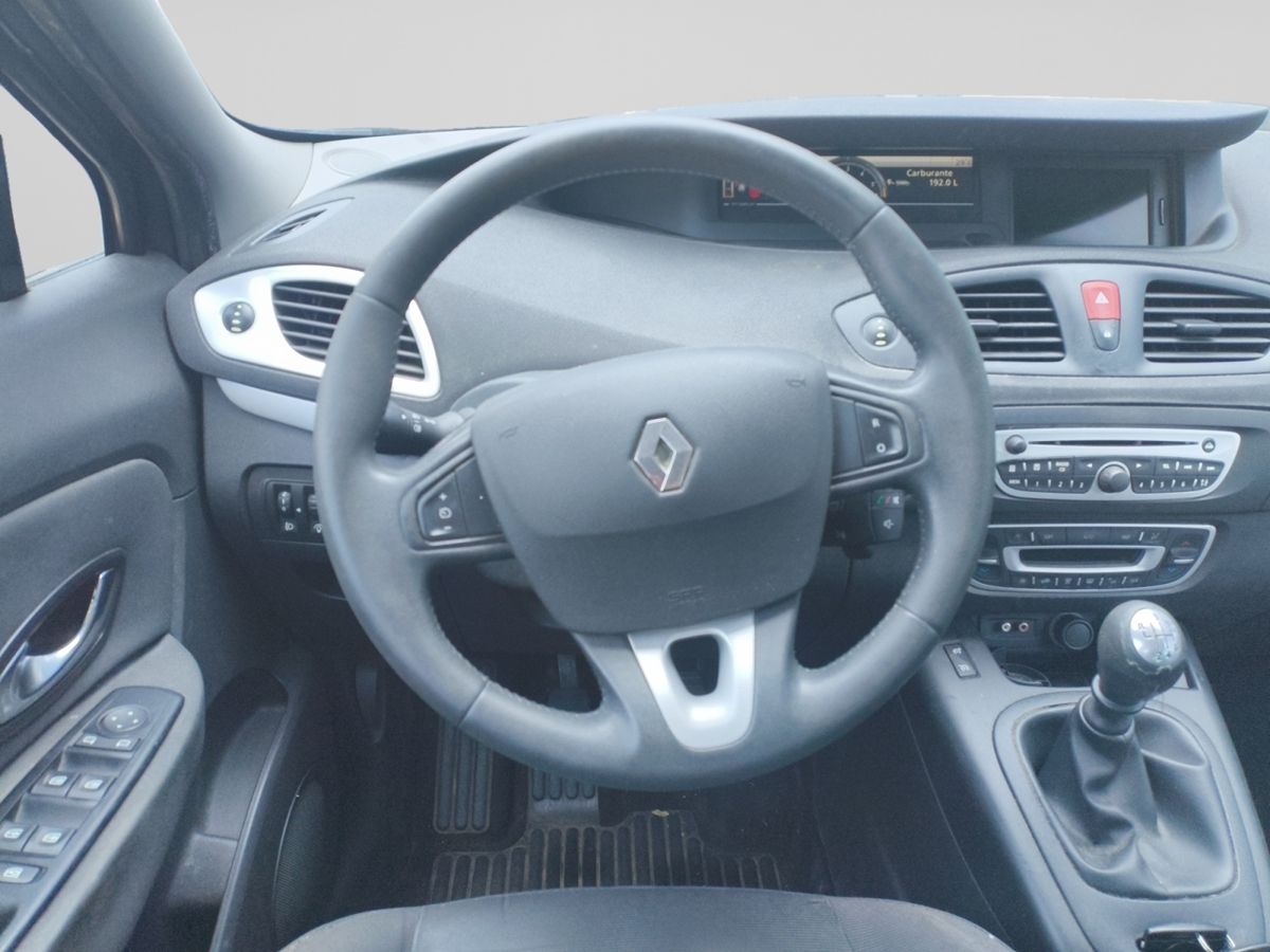 RENAULT Scénic 1.5 dCi 110CV EleGO