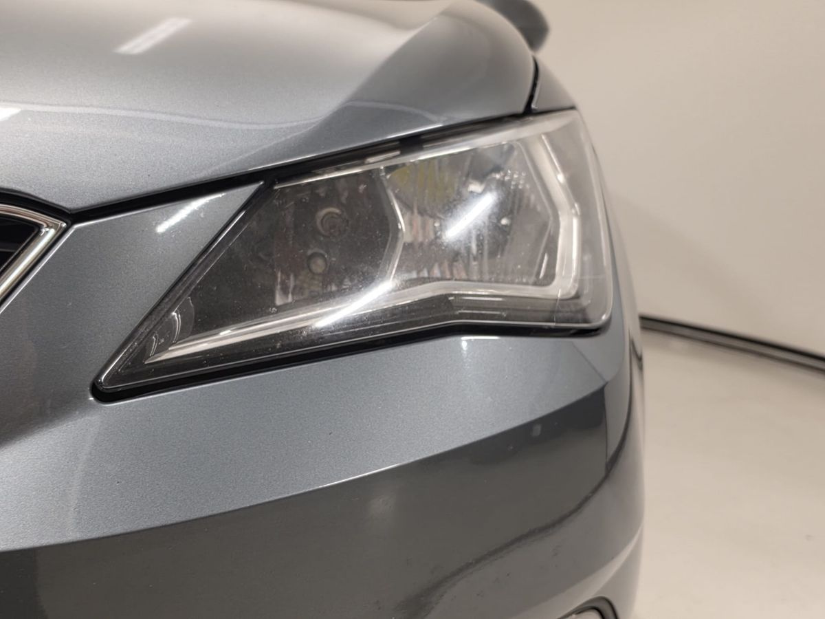 SEAT Ibiza 1.4 TDI 90 CV CR 5p. Connect Grey