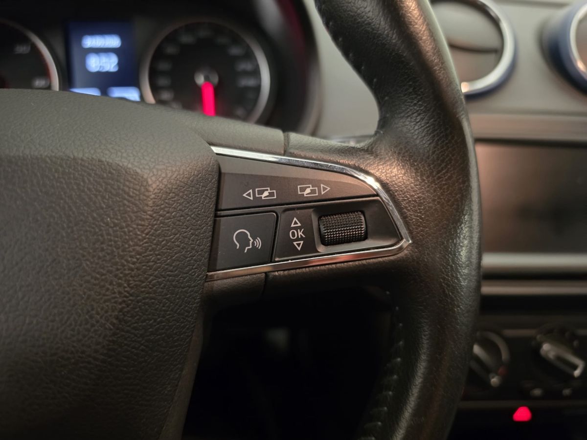 SEAT Ibiza 1.4 TDI 90 CV CR 5p. Connect Grey