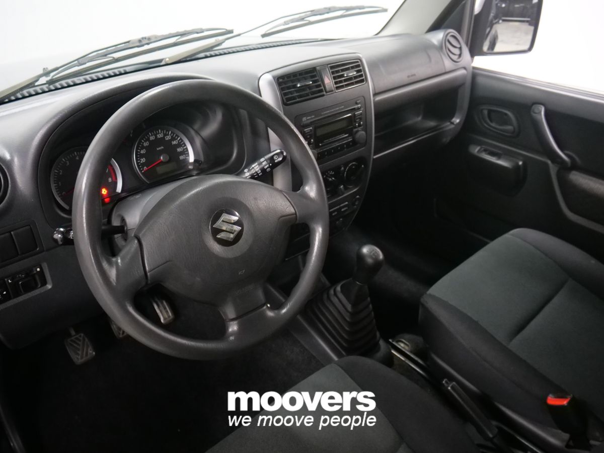 SUZUKI Jimny 1.3i 16V cat 4WD JLX