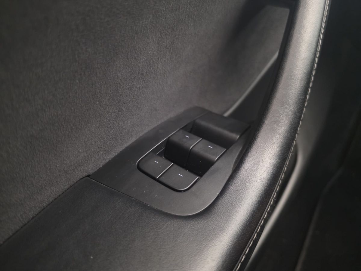 TESLA Model 3 Long Range Dual Motor AWD