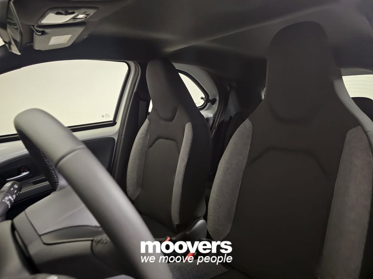 TOYOTA Aygo X 1.0 VVT-i 72 CV 5 porte Active