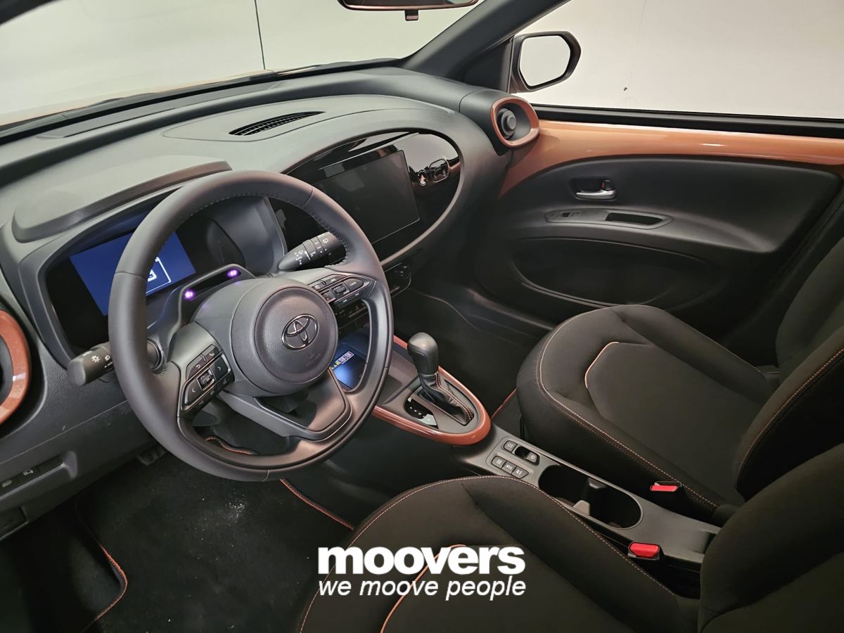 Toyota Aygo X 1.5 Hybrid 115 CV 5 porte Icon 