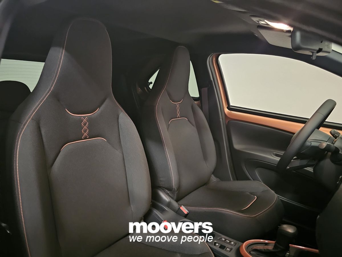 Toyota Aygo X 1.5 Hybrid 115 CV 5 porte Icon 