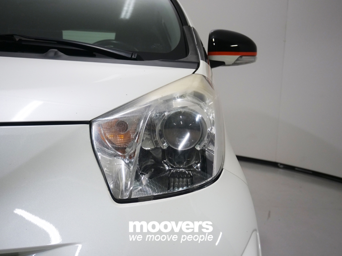 TOYOTA iQ 1.0 CVT Trend *INFOTAINEMENT*