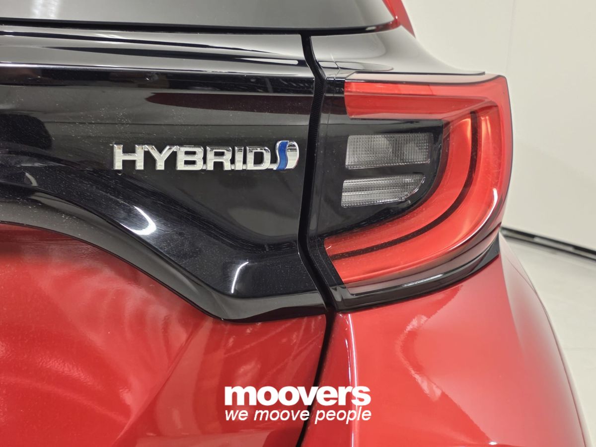 TOYOTA Yaris 1.5 Hybrid 5 porte Style