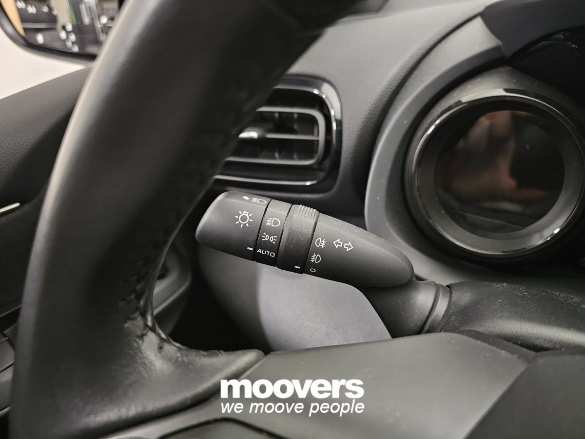 TOYOTA Yaris 1.5 Hybrid 5 porte Style