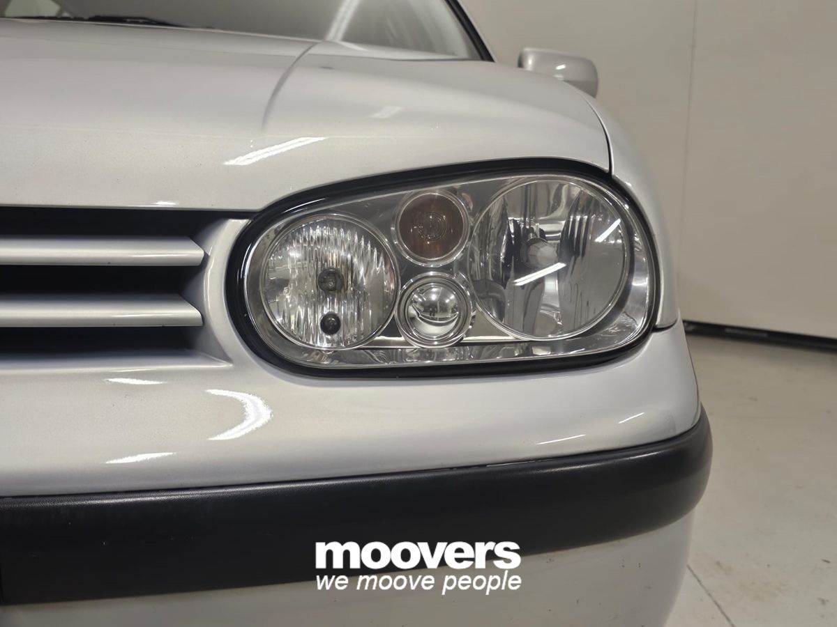 VOLKSWAGEN Golf 1.6 cat 5 porte Highline