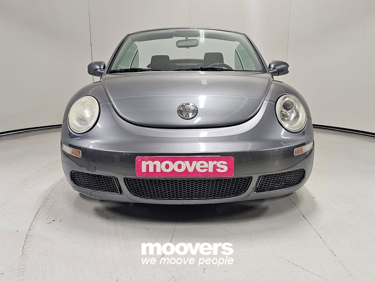VOLKSWAGEN New Beetle 1.6 Cabrio