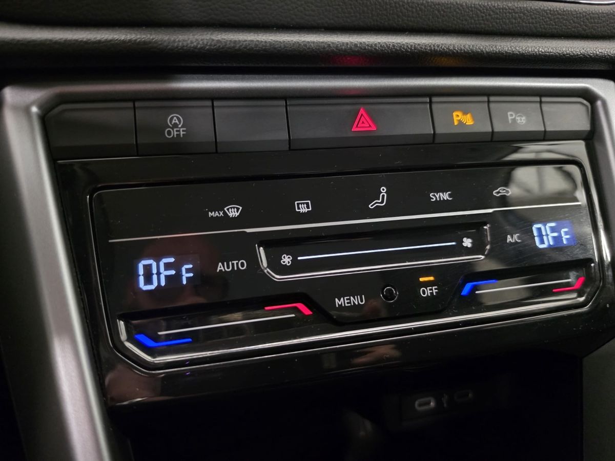 VOLKSWAGEN T-Roc 2.0 TDI SCR Life