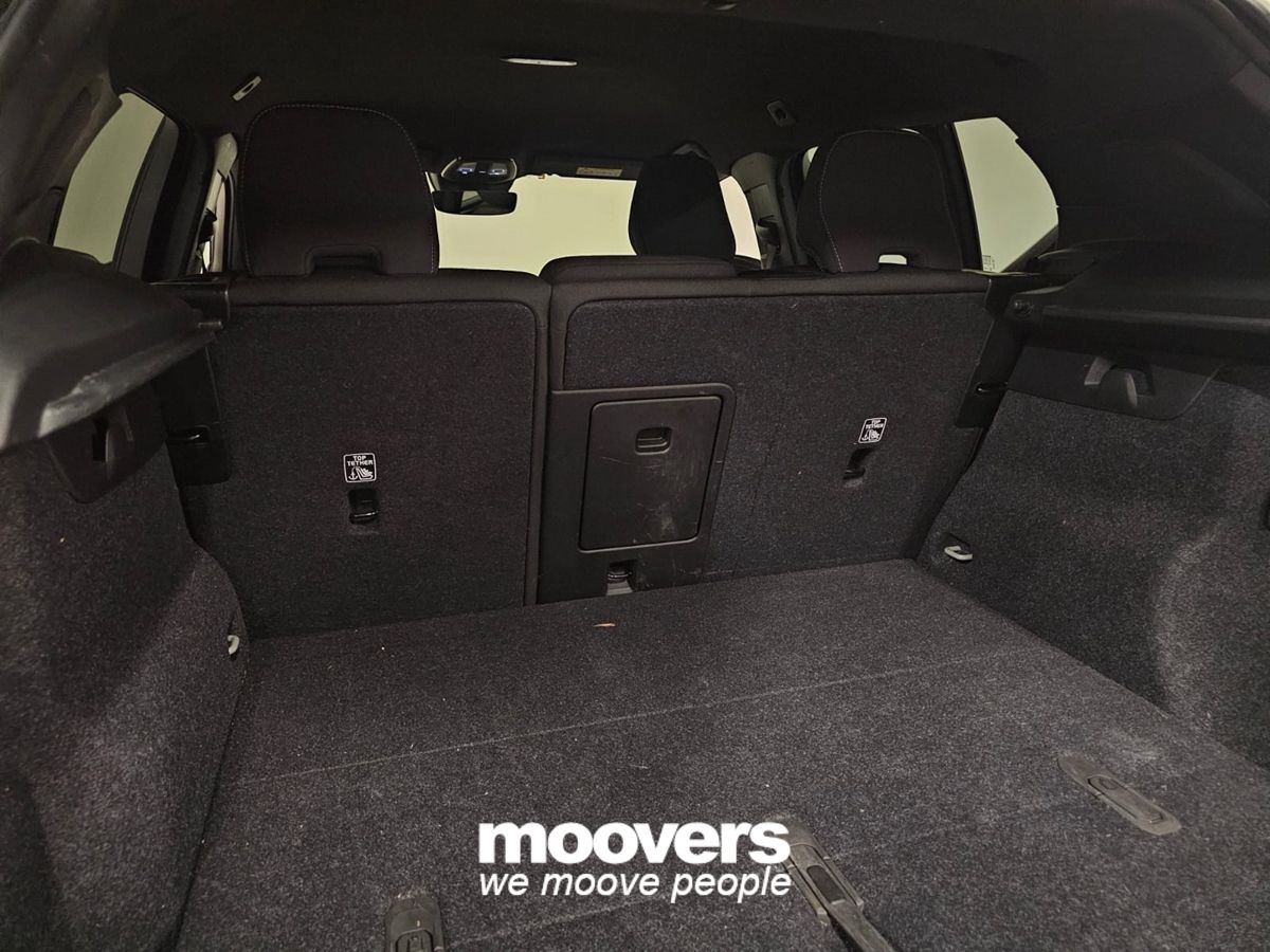 VOLVO XC40 B3 automatico Core