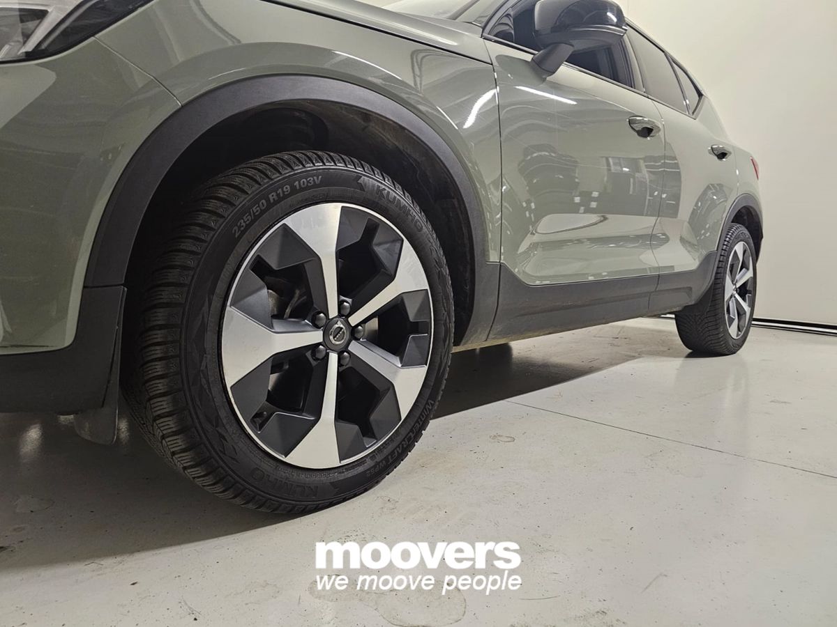 VOLVO XC40 B3 automatico Core