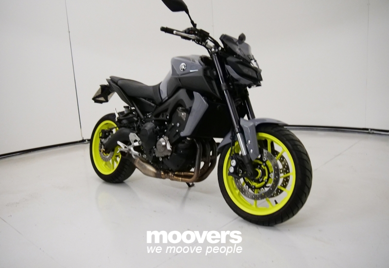 YAMAHA MT09