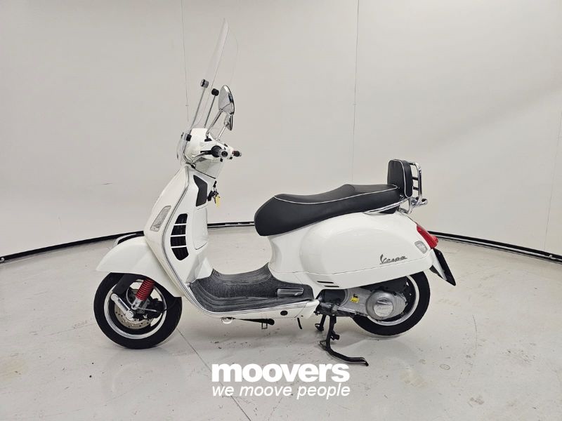 VESPA GTS 300 SUPER