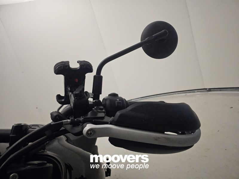 ROYAL ENFIELD HIMALAYAN 452