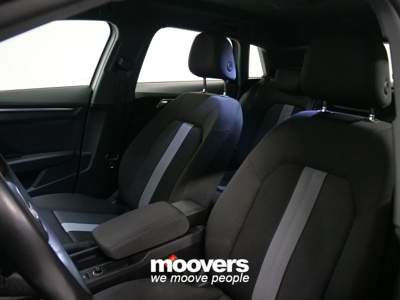 AUDI A3 SPB 30 g-tron S tronic Business Advanced