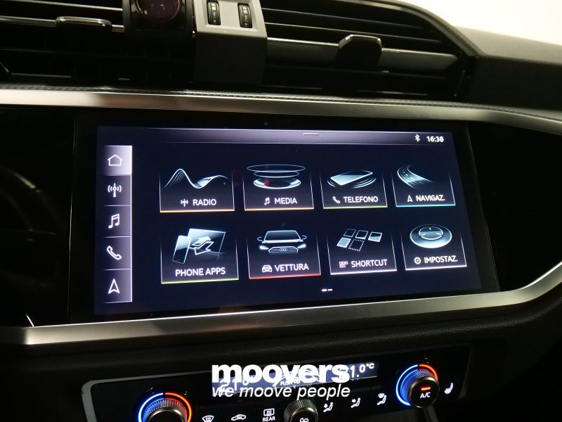 AUDI Q3 35 MHEV TFSI S tronic S line Black Edition