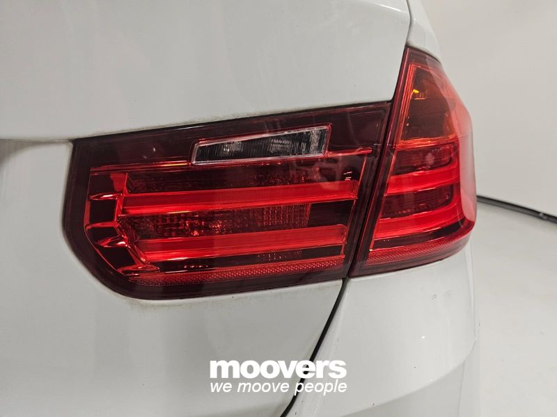BMW 318d Touring Business aut.
