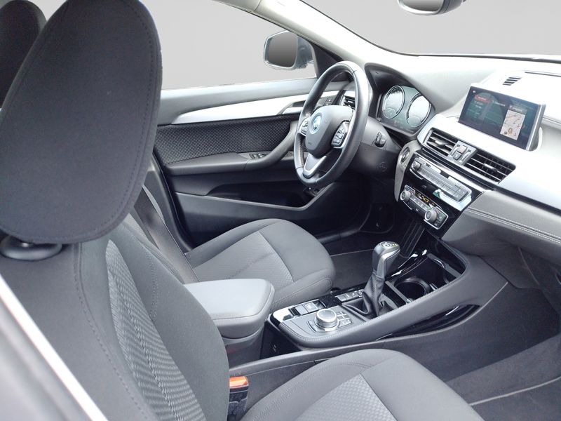 BMW X2 xDrive25e Business-X