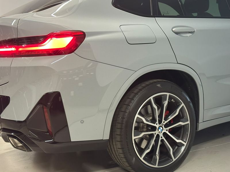BMW X4 xDrive20i 48V Msport