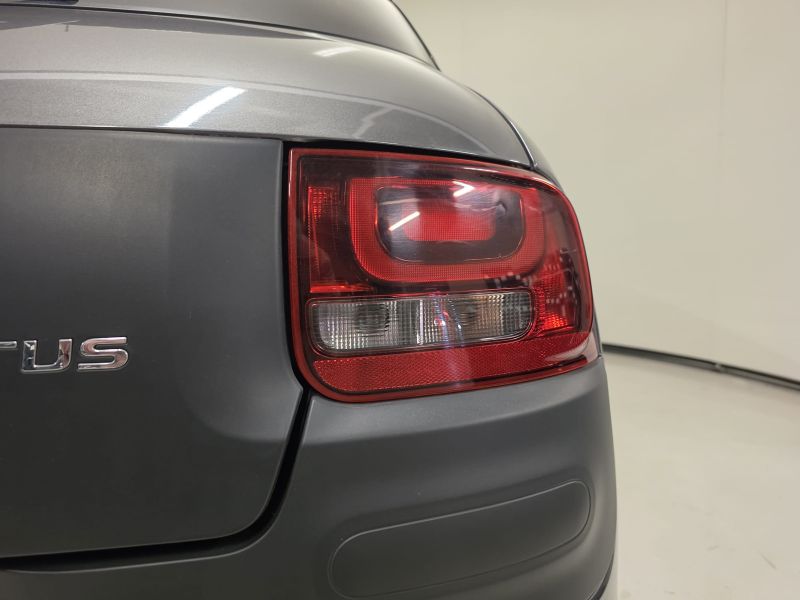 Citroen C4 Cactus PureTech 82 Shine 