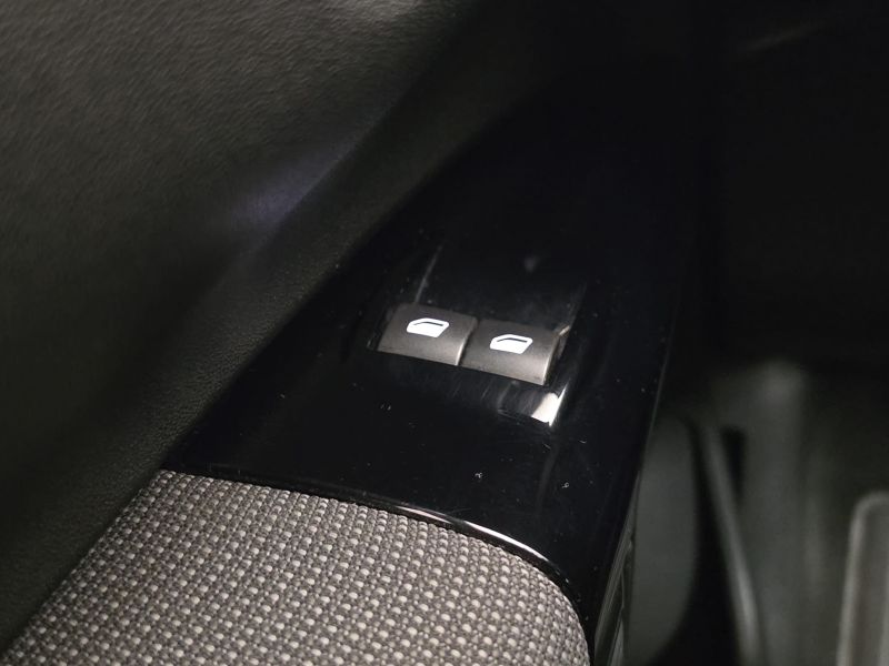 Citroen C4 Cactus PureTech 82 Shine 